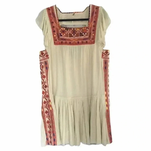 COPY - Free People Day Glow Mini Dress embroidered detail - Picture 4 of 5